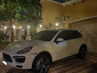 2011 Porsche Cayenne in Dubai used car