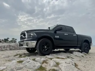 2018 Ram 1500 in Dubai used car