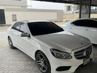 2015 Mercedes-Benz E-Class في Dubai سيارة مستعملة