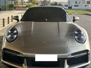 2022 Porsche 911 Carrera في Dubai سيارة مستعملة