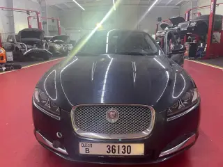 2014 Jaguar XF في Dubai سيارة مستعملة