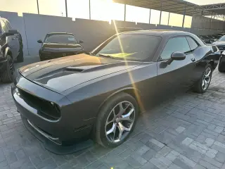 2015 Dodge Challenger in Dubai used car