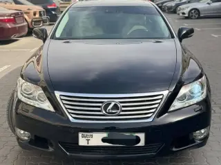 2012 Lexus LS 460 in Sharjah used car