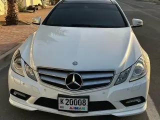 2012 Mercedes-Benz E-Class في Dubai سيارة مستعملة