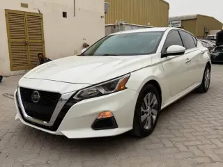 2020 Nissan Altima في Sharjah سيارة مستعملة