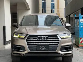 2018 Audi Q7 في Sharjah سيارة مستعملة
