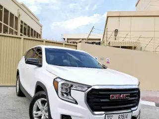 2023 GMC Terrain في Dubai سيارة مستعملة