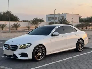 2017 Mercedes-Benz E-Class في Dubai سيارة مستعملة