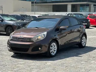 2014 Kia Rio in Dubai used car