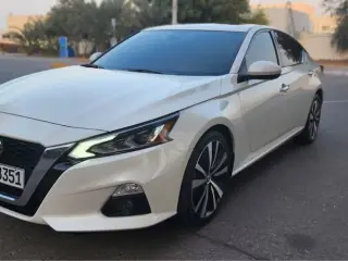 2021 Nissan Altima in Abu Dhabi used car