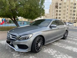 2016 Mercedes-Benz C-Class في Dubai سيارة مستعملة
