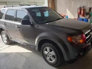2012 Ford Escape في Sharjah سيارة مستعملة
