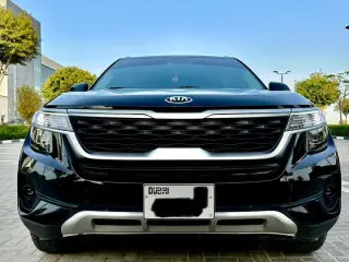 2021 Kia Seltos في Dubai سيارة مستعملة
