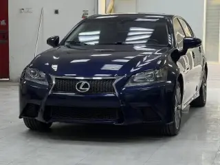 2015 Lexus GS في Dubai سيارة مستعملة