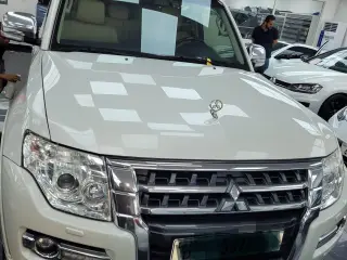 2016 Mitsubishi Pajero in Dubai used car