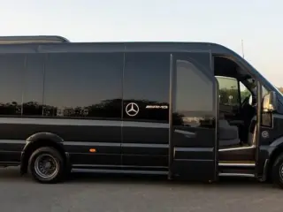 2018 Mercedes-Benz Sprinter في Dubai سيارة مستعملة