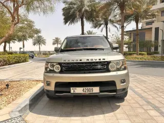 2012 Land Rover Range Rover Sport in Dubai used car