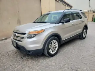 2012 Ford Explorer in Dubai used car