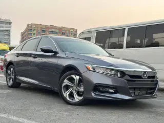 2019 Honda Accord في Dubai سيارة مستعملة