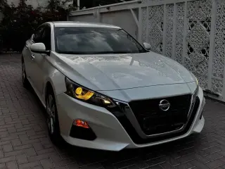 2020 Nissan Altima in Dubai used car