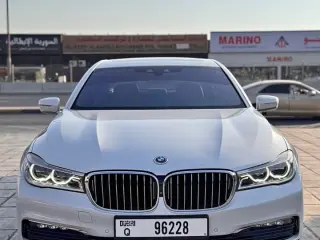 2016 BMW 7-Series في Dubai سيارة مستعملة