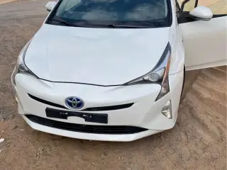 2017 Toyota Prius in Sharjah used car