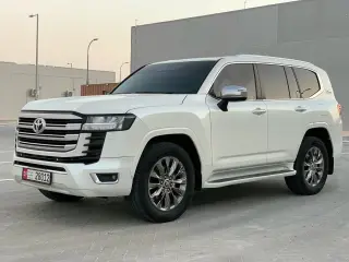 2022 Toyota Land Cruiser in Abu Dhabi used car