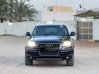 2014 Audi Q7 في Dubai سيارة مستعملة