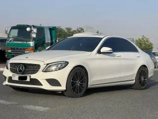 2019 Mercedes-Benz C-Class في Sharjah سيارة مستعملة