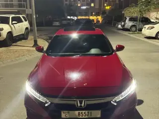 2018 Honda Accord في Dubai سيارة مستعملة