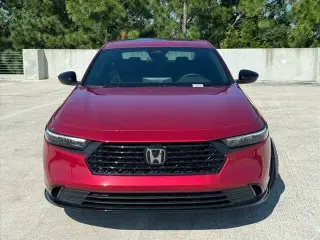 2022 Honda Accord في Dubai سيارة مستعملة