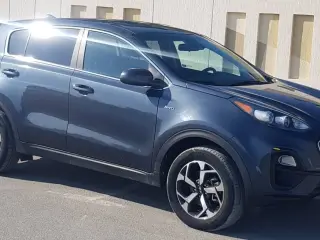 2022 Kia Sportage في Dubai سيارة مستعملة