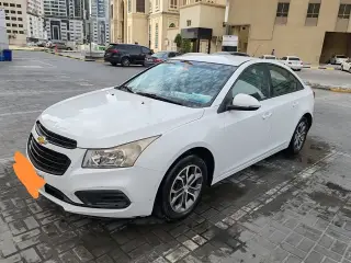 2017 Chevrolet Cruze في Dubai سيارة مستعملة