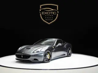 2012 Ferrari California في Dubai سيارة مستعملة
