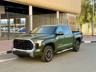 2023 Toyota Tundra في Dubai سيارة مستعملة