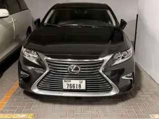 2017 Lexus ES in Dubai used car
