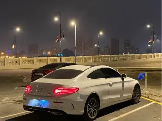 2017 Mercedes-Benz C-Class في Dubai سيارة مستعملة