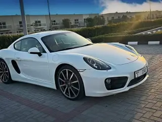 2014 Porsche Cayman في Dubai سيارة مستعملة