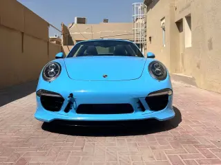 2014 Porsche 911 Carrera في Dubai سيارة مستعملة
