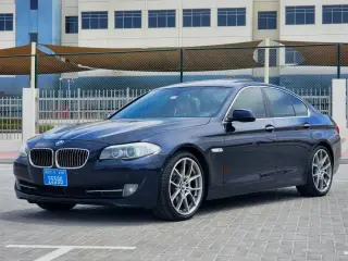 2013 BMW 5-Series في Sharjah سيارة مستعملة