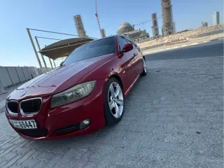 2009 BMW 3-Series في Sharjah سيارة مستعملة