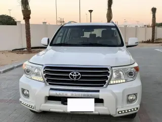 2015 Toyota Land Cruiser in Dubai used car