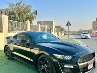 2017 Ford Mustang في Dubai سيارة مستعملة