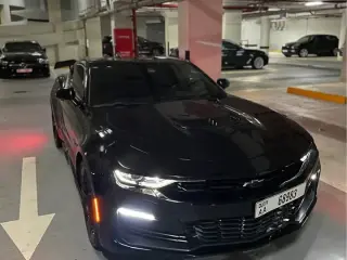 2021 Chevrolet Camaro في Dubai سيارة مستعملة