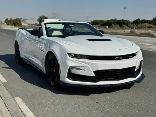 2021 Chevrolet Camaro في Dubai سيارة مستعملة