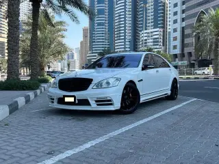 2007 Mercedes-Benz S-Class في Dubai سيارة مستعملة