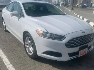 2016 Ford Fusion في Dubai سيارة مستعملة