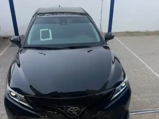2020 Toyota Camry in Dubai used car