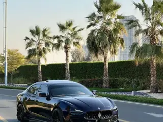 2019 Maserati Ghibli I in Dubai used car