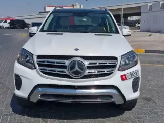2017 Mercedes-Benz GLS في Ajman سيارة مستعملة